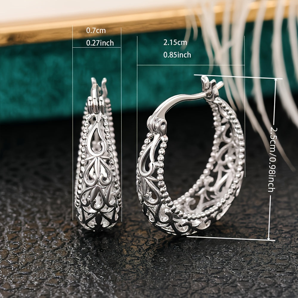 Chic Hollow Pattern Earrings Women