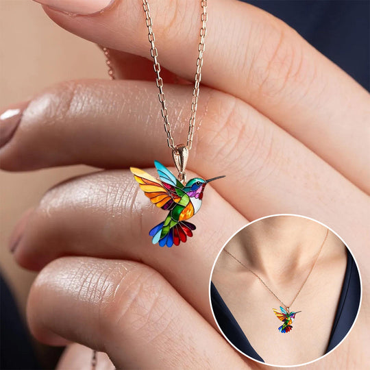 Beautiful Hummingbird Design Necklace