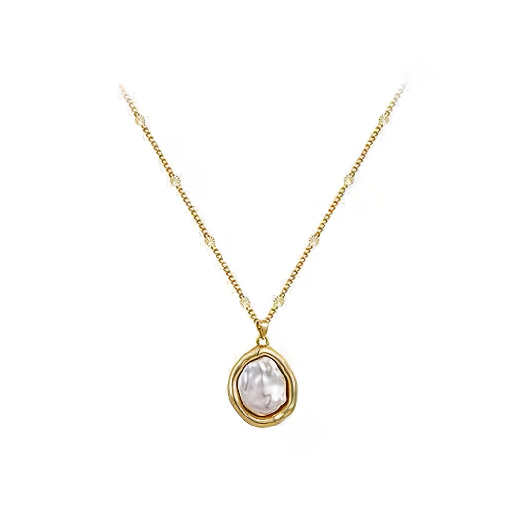 Elegant Imitation Pearl Pendant Necklace
