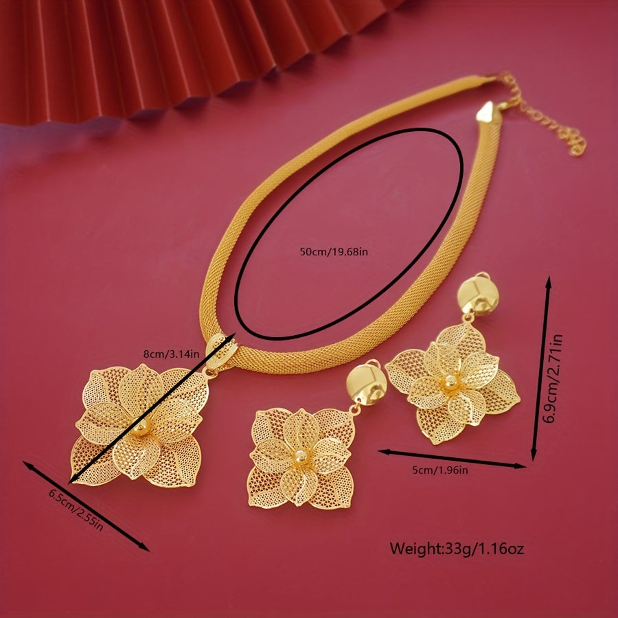 Stylish Flower Pendant Necklace & Earrings Set