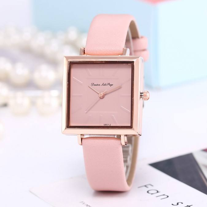 Elegant Square Minimalist Quartz Watch