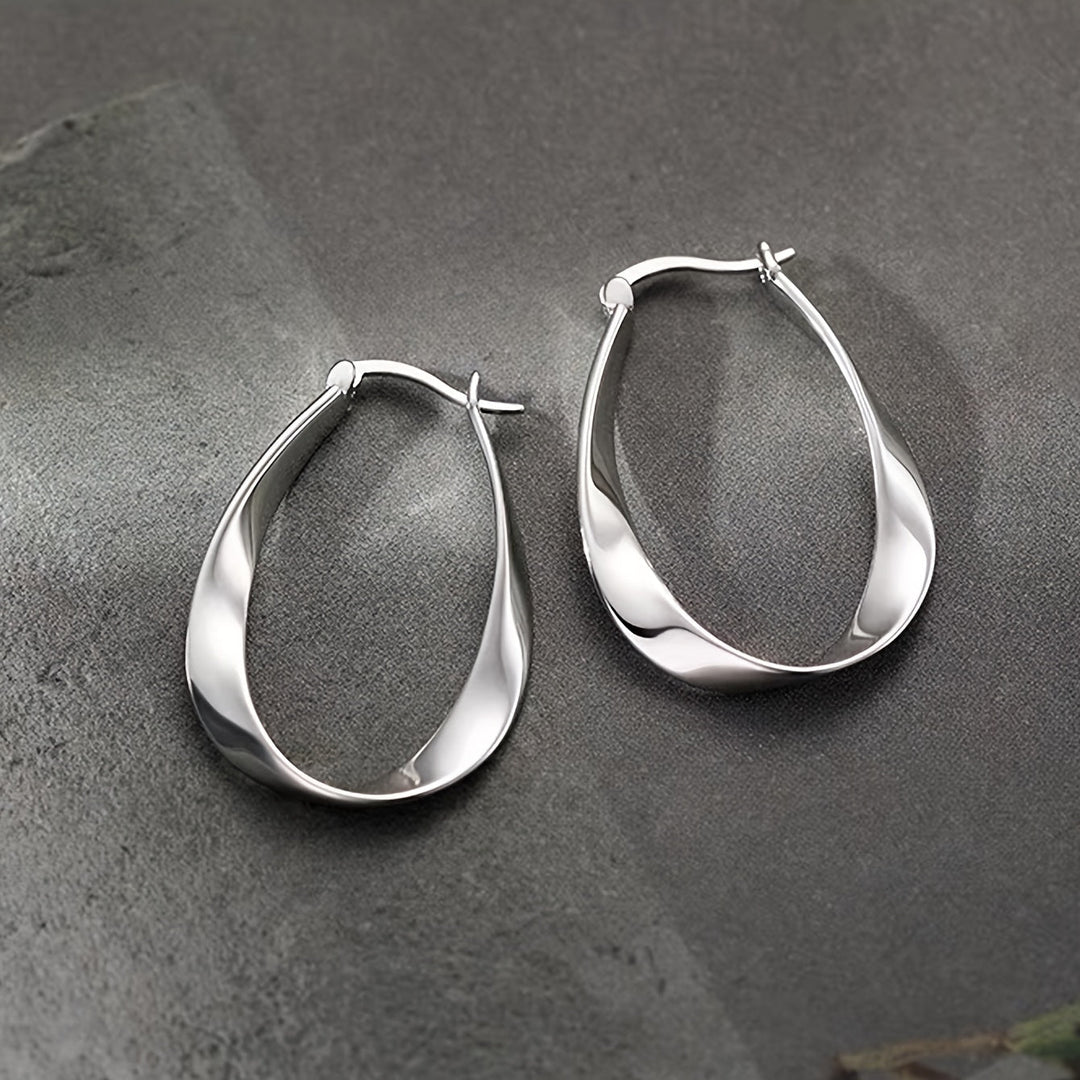 Fashionable Circular Earrings