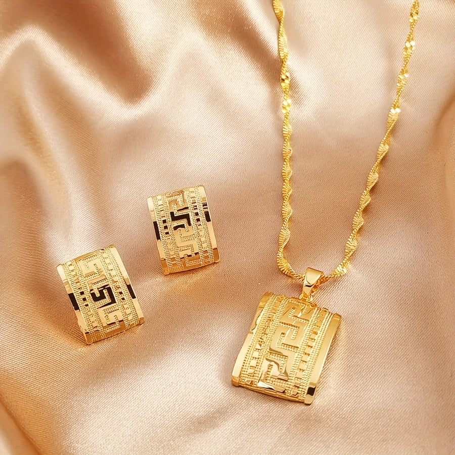 Fashionable Necklace & Earrings Set