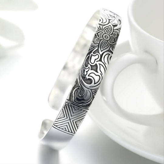 Silver Vintage Lotus Bangle