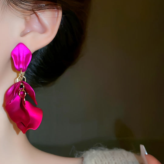 Luxury Elegant Petal Tassel Earrings