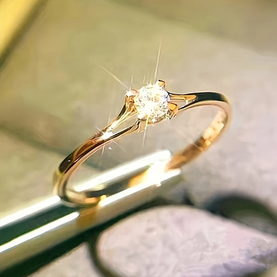 Inlaid White Zirconia Silver Ring