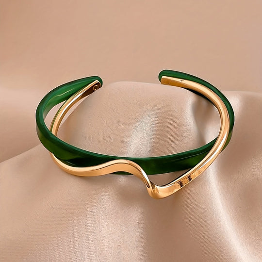 Golden Minimalist Wave Shape Cuff Bangle