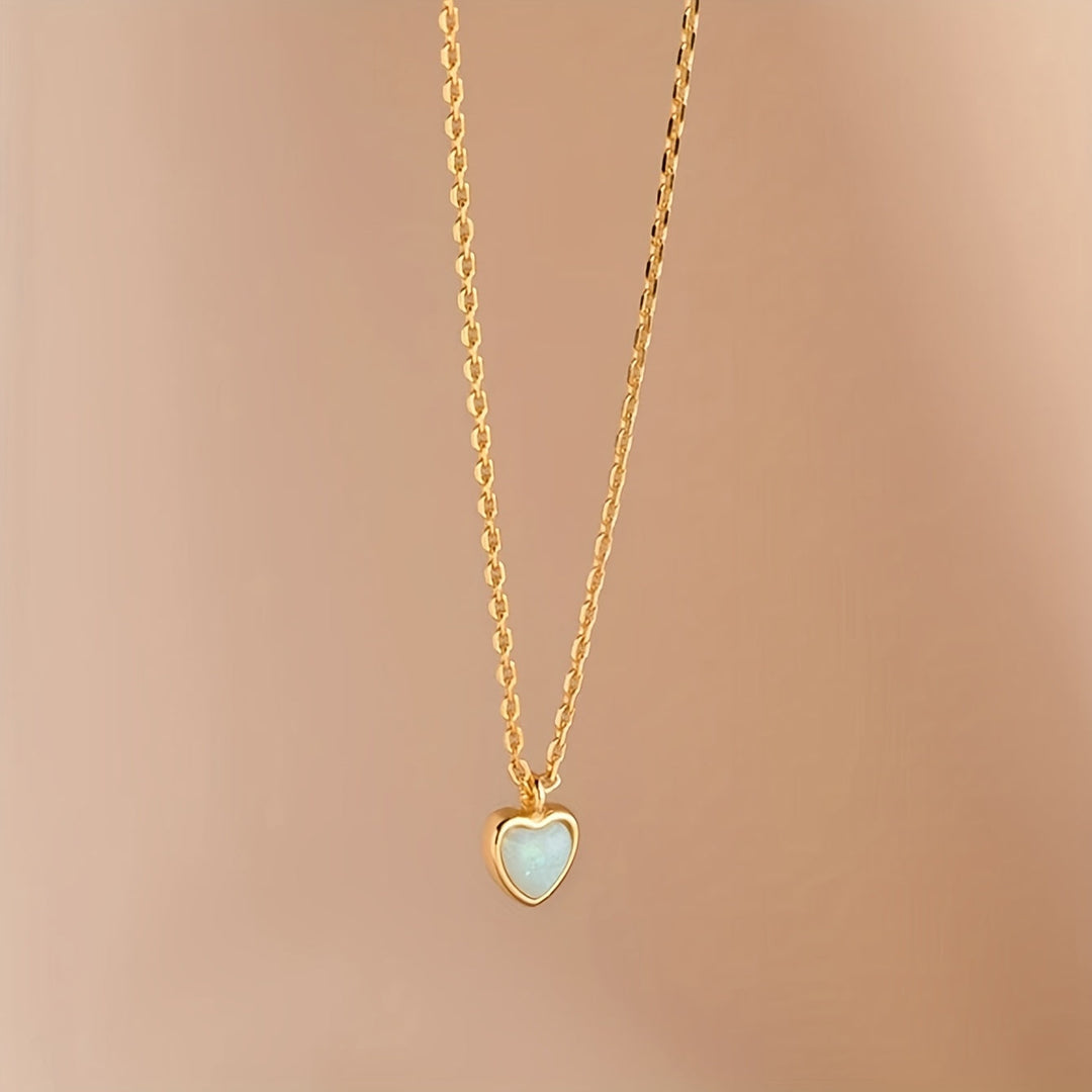 Simple Heart-Shaped Pendant Necklace