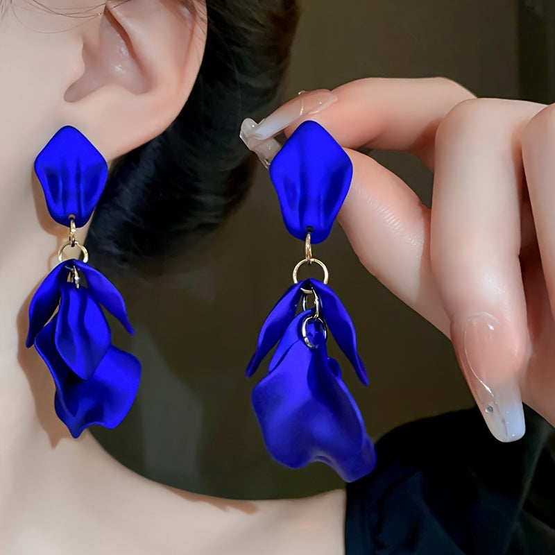 Luxury Elegant Petal Tassel Earrings