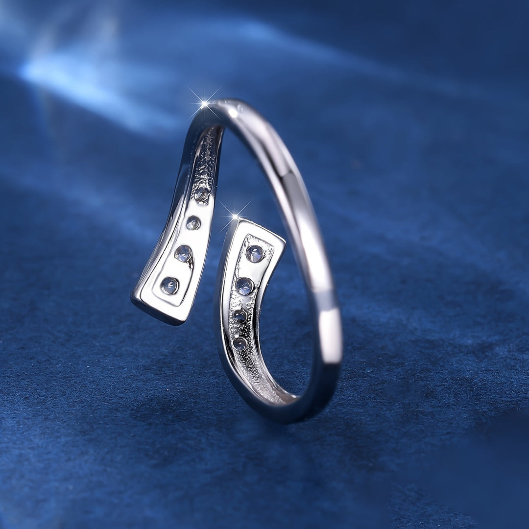 White Zirconia Silver Ring