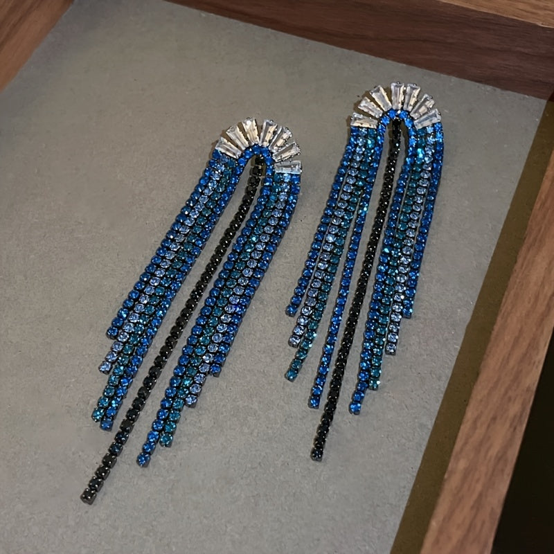 Luxurious and Elegant U-shaped Tassel Earrings