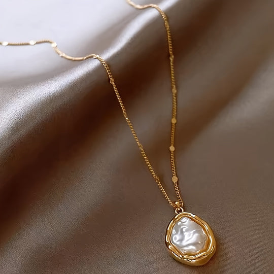 Elegant Imitation Pearl Pendant Necklace