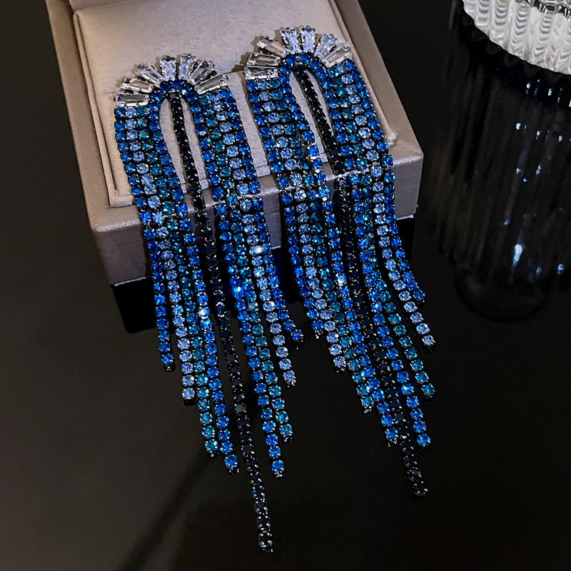 Luxurious and Elegant U-shaped Tassel Earrings
