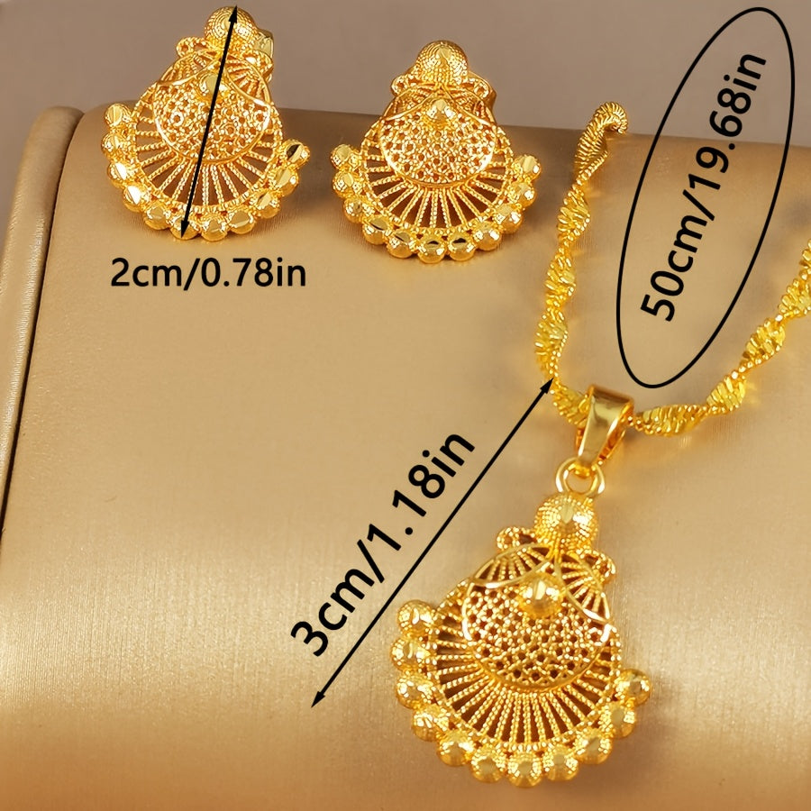 Fashionable Earrings & Necklace Set