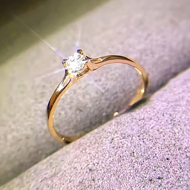 Inlaid White Zirconia Silver Ring