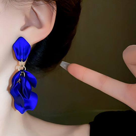 Luxury Elegant Petal Tassel Earrings