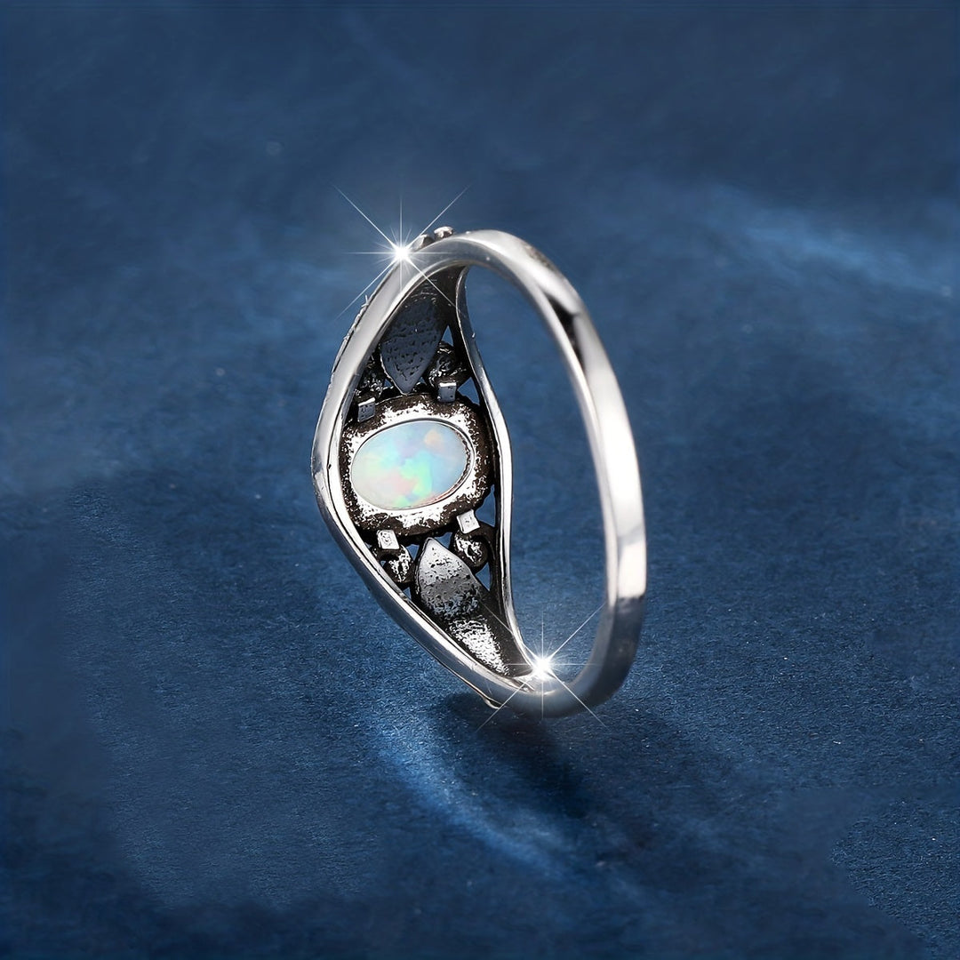 Vintage Boho Style Silver Ring